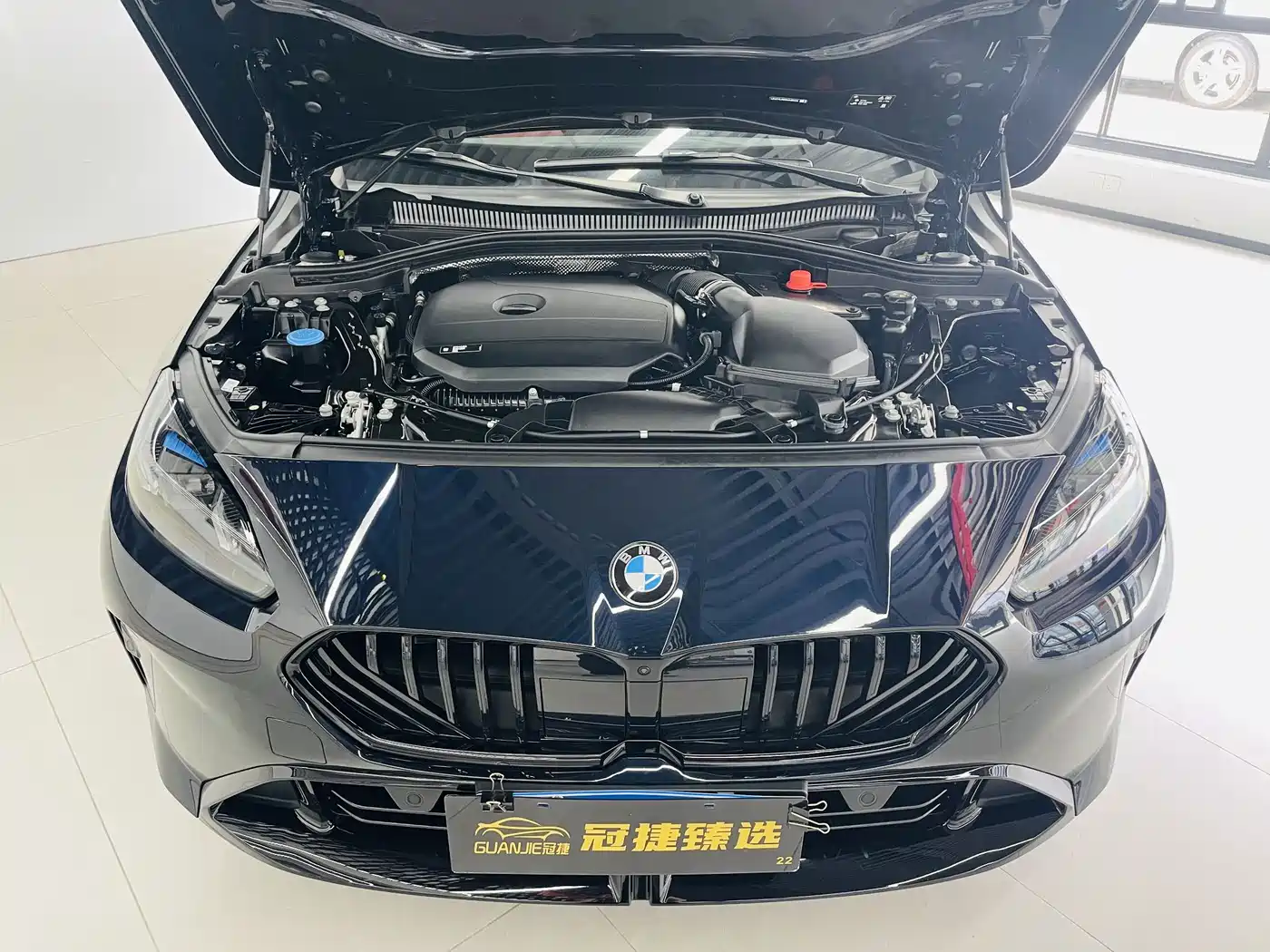 BMW 2 Series 2025 225L M Sport Moonlight Package фото 2
