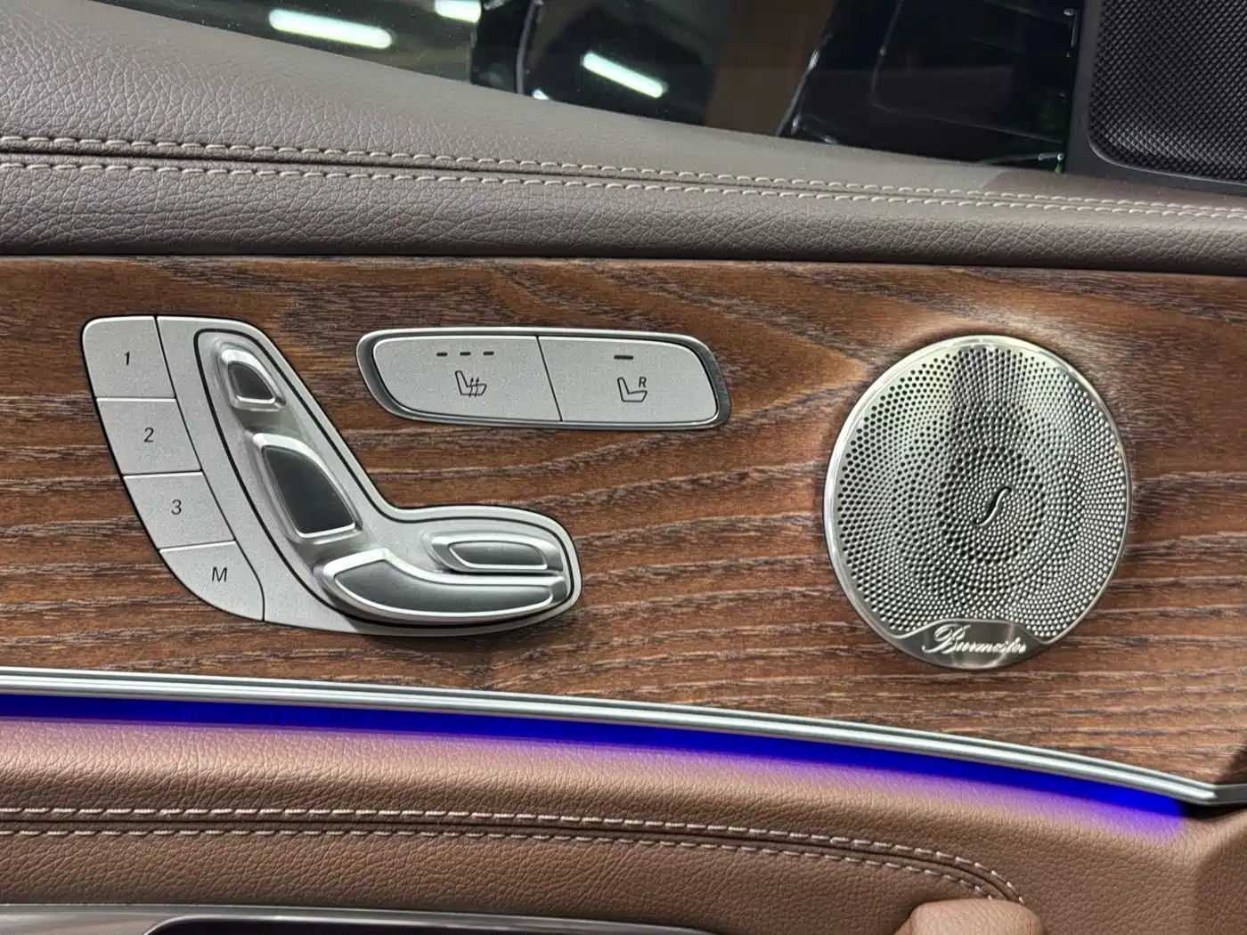 Mercedes-Benz E-Class 2023 E 300 L Luxury фото 8