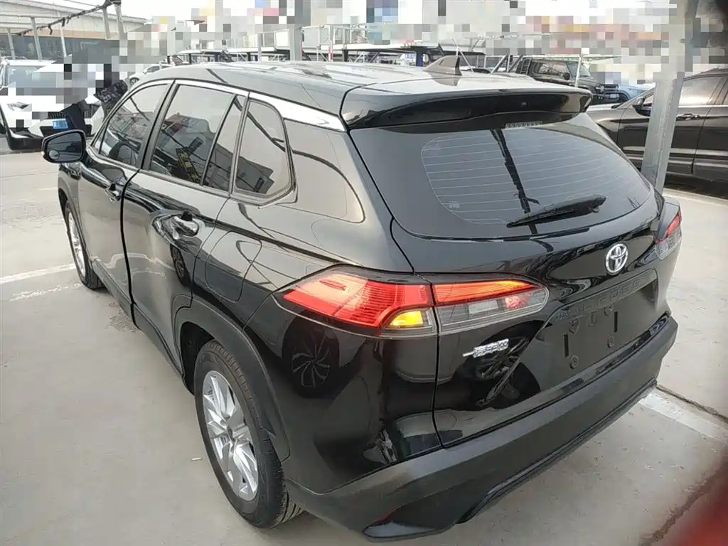 Toyota Corolla Cross 2022 2.0L Premium Edition фото 21