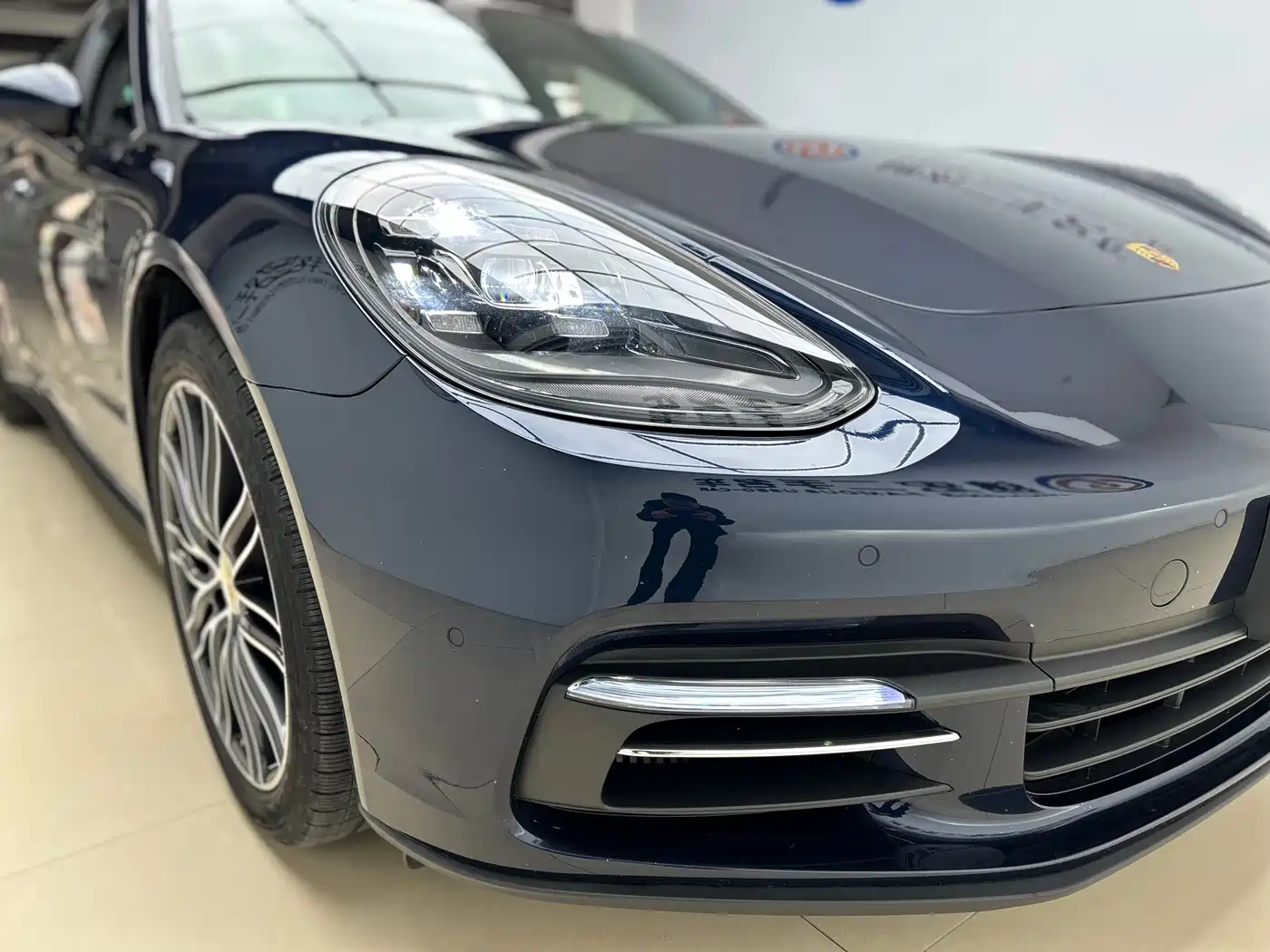 Porsche Panamera 2021 Panamera 4 Executive Long Wheelbase 2.9T фото 24