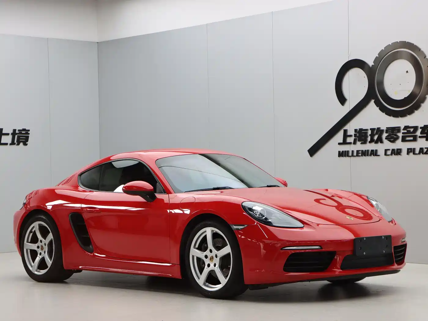 Porsche 718 2018 Cayman 2.0T