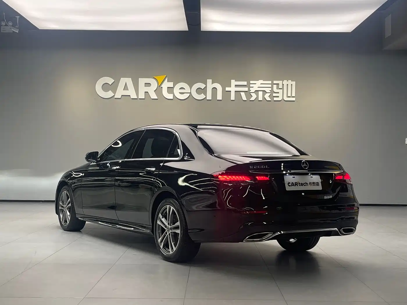 Mercedes-Benz E-Class 2023 Facelift E 260 L Sport фото 6