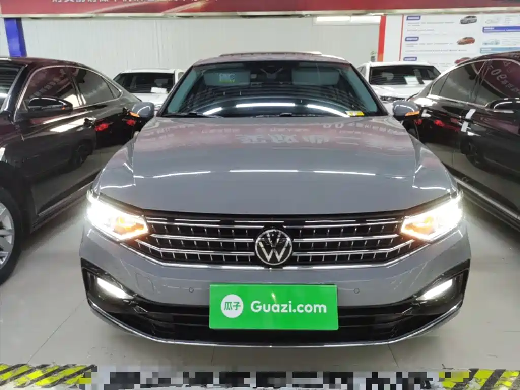 Volkswagen Magotan 2023 Model 2 Million Commemorative Edition 330TSI DSG Luxury фото 19