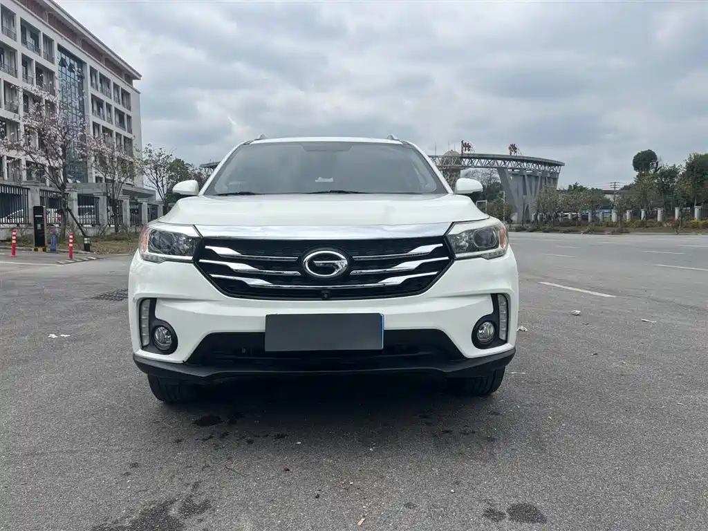 GAC Trumpchi Trumpchi GS4 2017 235T Automatic 2WD Luxury Smart Connected Edition фото 2