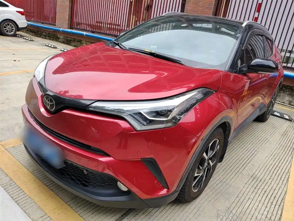 Toyota C-HR 2018 2.0L Luxury Sunroof Edition China VI