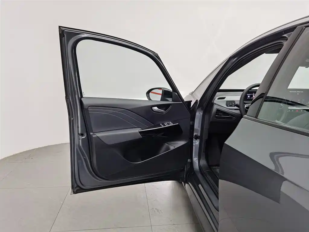 Volkswagen ID.3 2024 Pure Smart Edition фото 8
