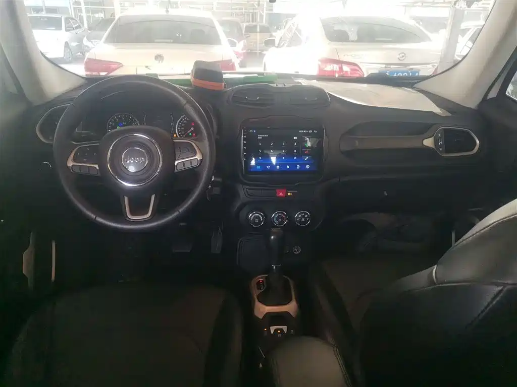 Jeep Renegade 2017 2017 180T Automatic Kinetic Edition+