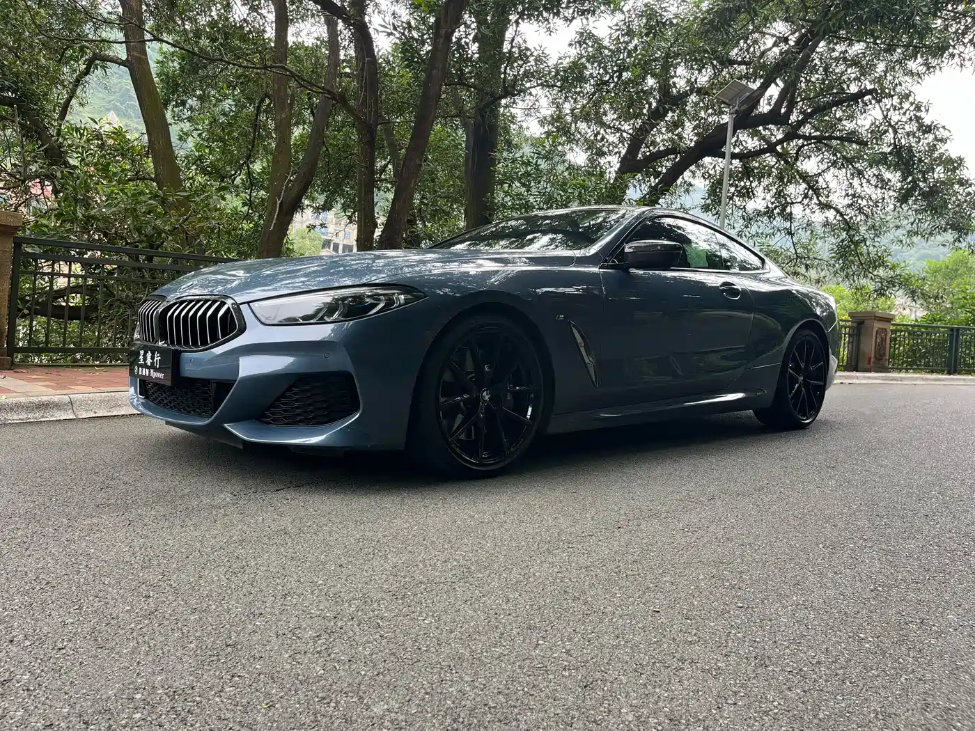 BMW 8 Series 2019 840i Coupe M Sport Package фото 2