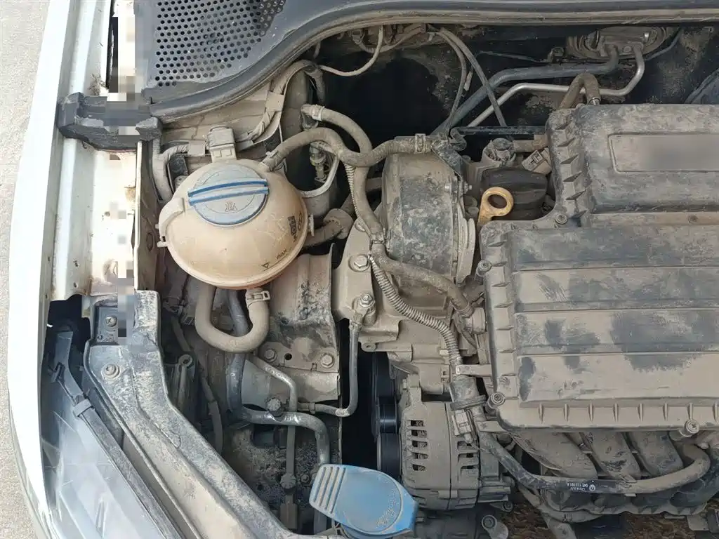 Volkswagen Santana 2016 1.4L Manual Trend Edition фото 21