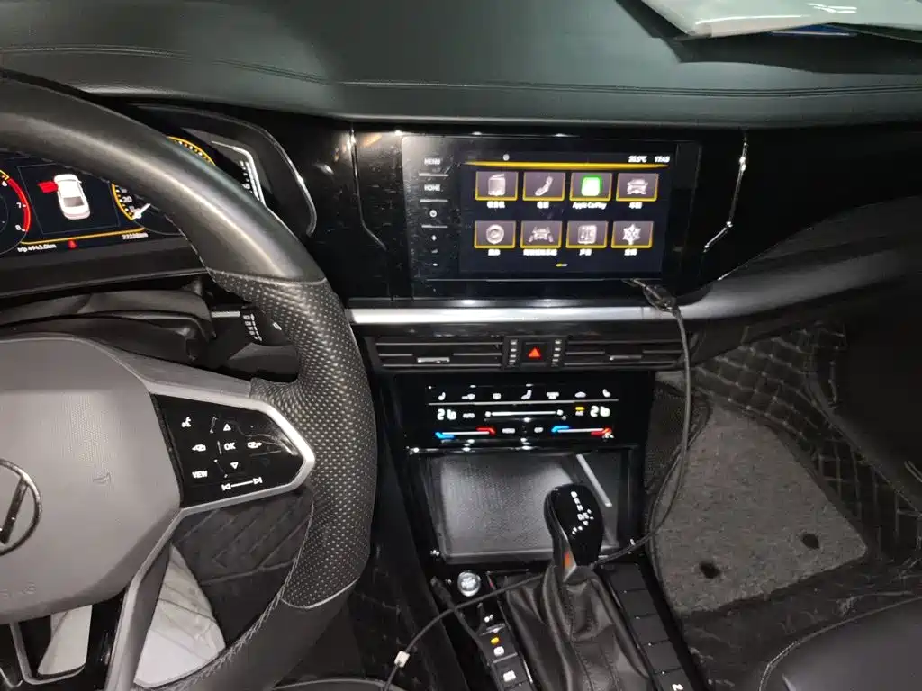 Фото 9 - Volkswagen Passat