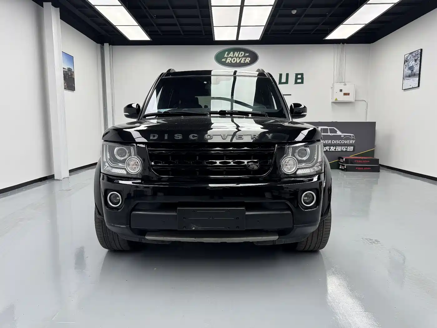Land Rover Discovery 2016 3.0 SC V6 HSE фото 2