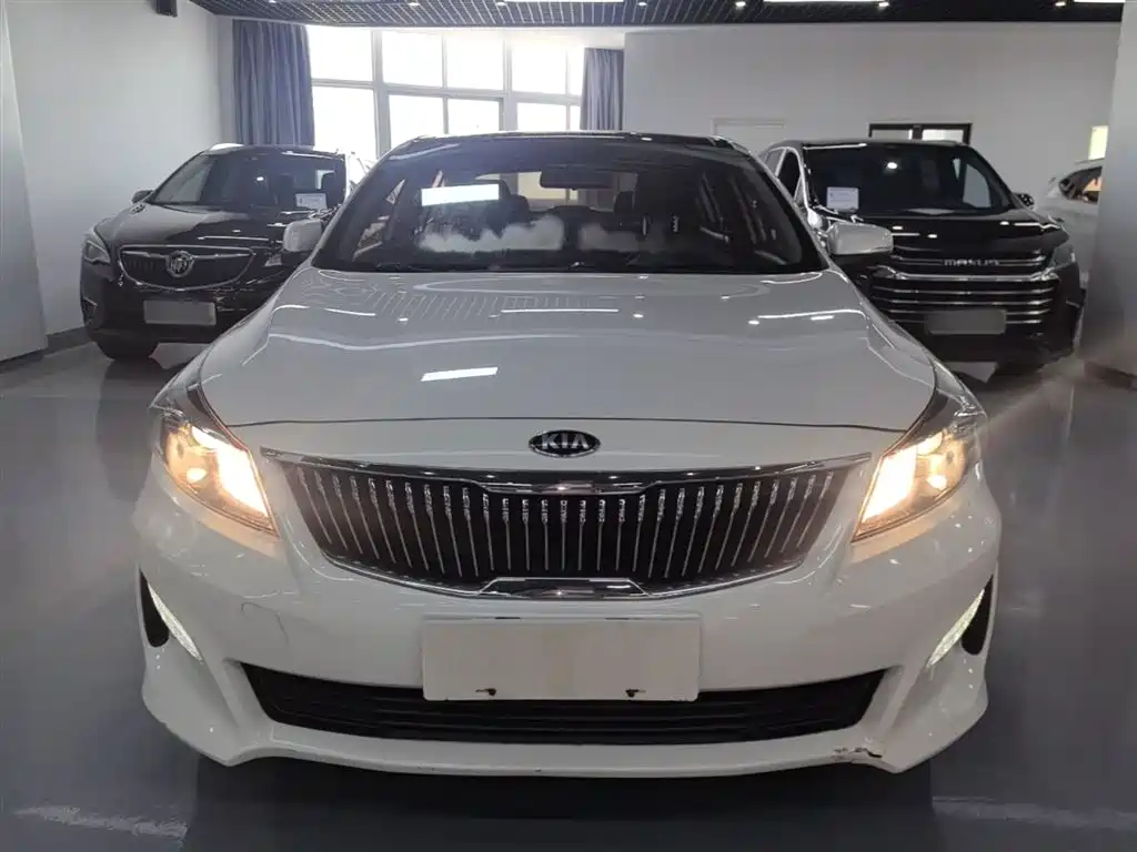 Kia Kaishen 2017 1.8L Automatic GLS фото 3