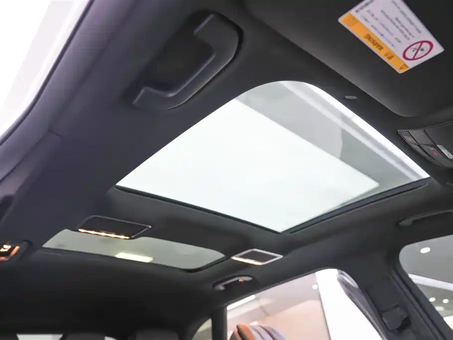 Mercedes-Benz GLC 2020 GLC 300 L 4MATIC Dynamic фото 14