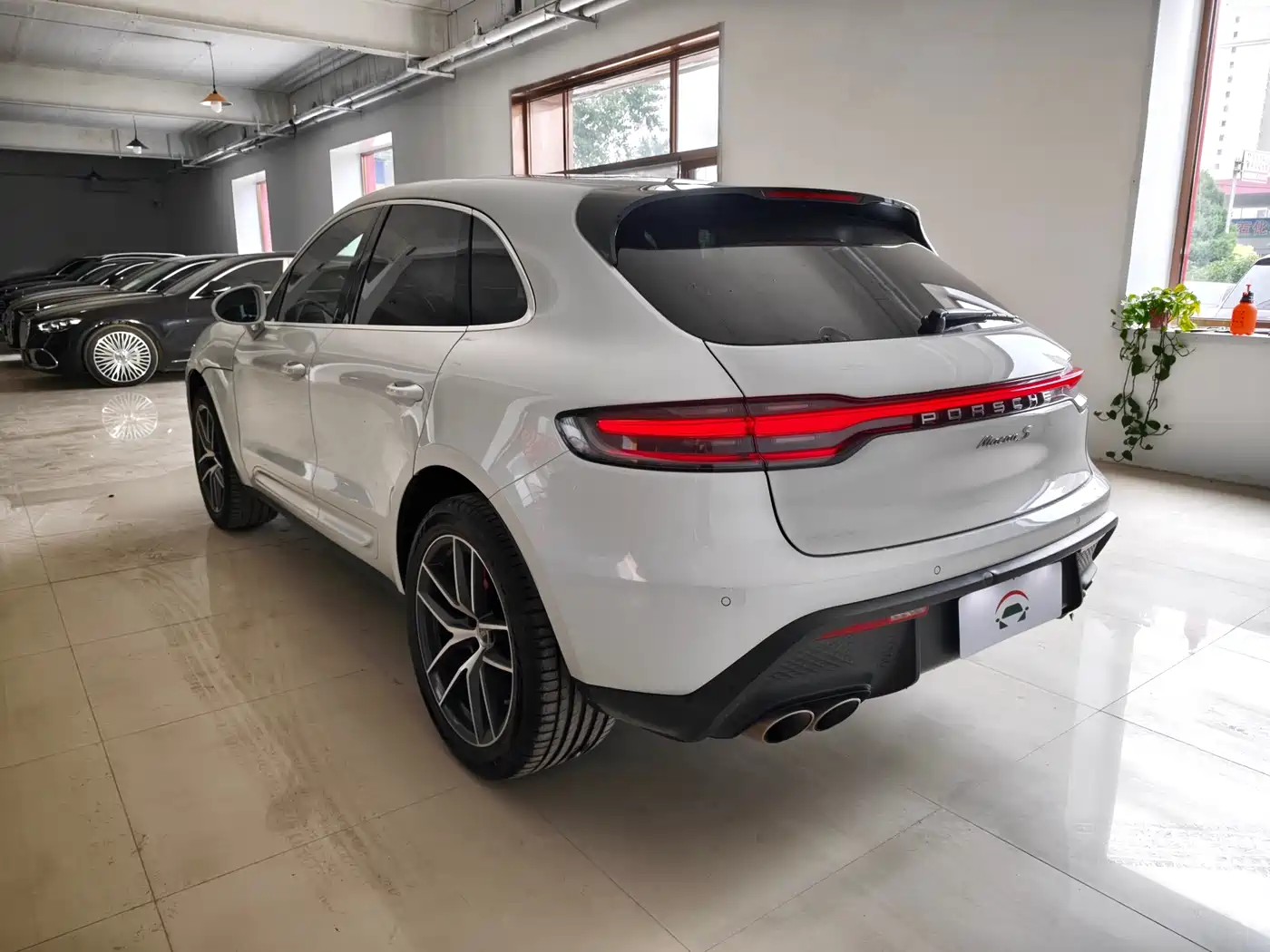 Фото 4 - Porsche Macan