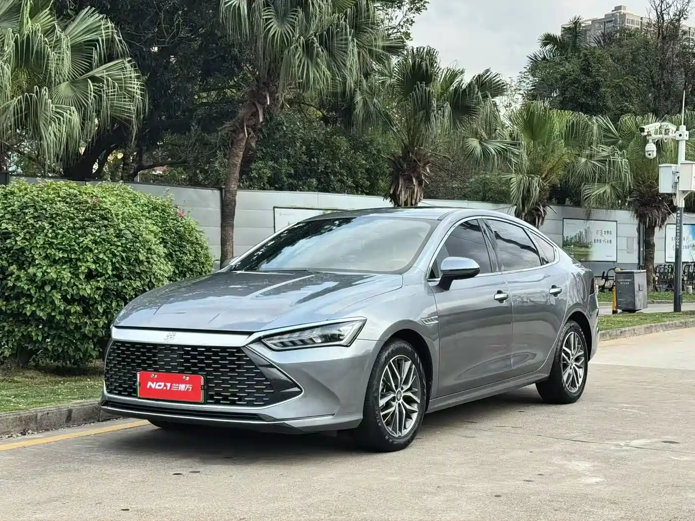 BYD Qin PLUS 2021 DM-i 55KM Flagship