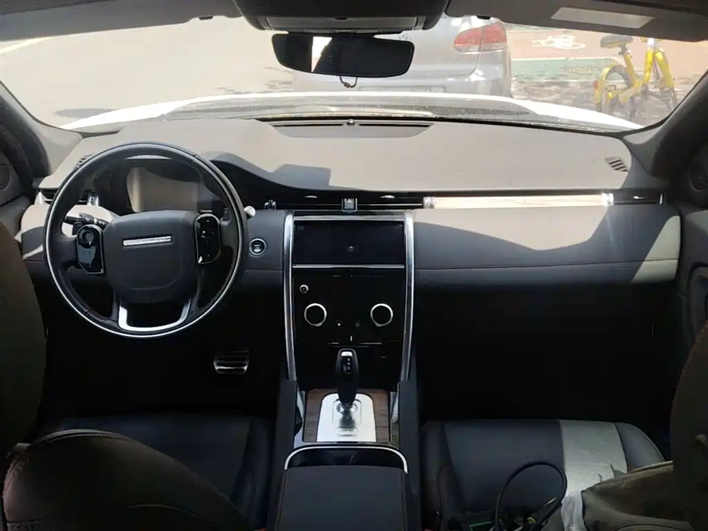 Land Rover Discovery Sport 2020 249PS R-Dynamic Performance фото 16