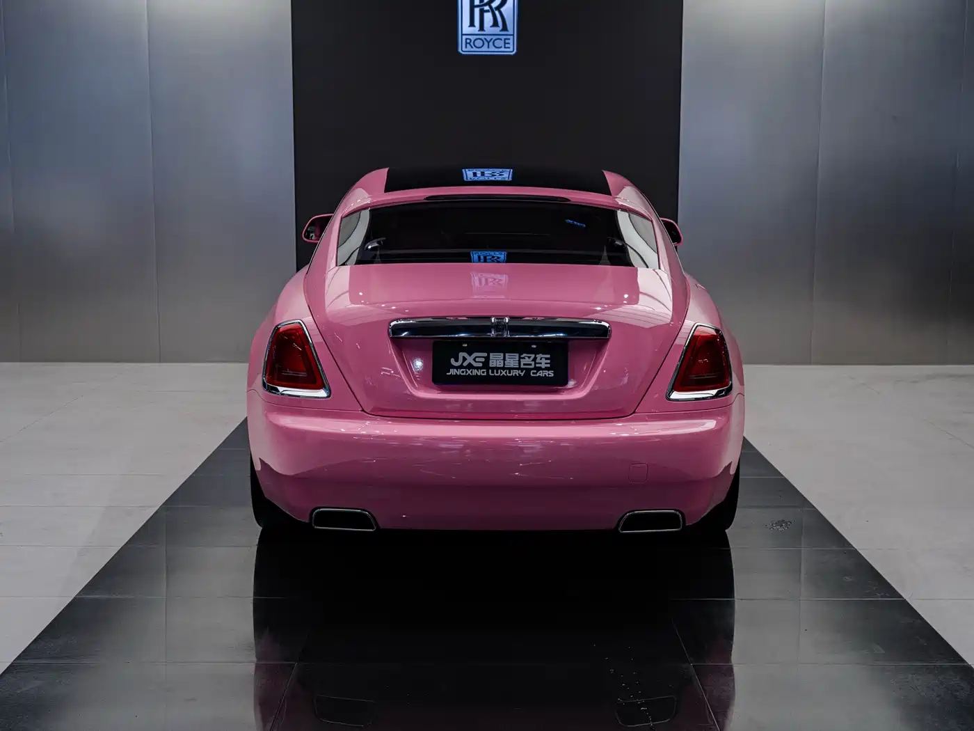Фото 13 - Rolls-Royce Wraith