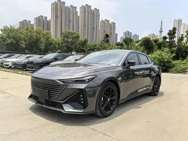 Changan UNI-V 2022