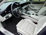 صورة 4 - Porsche Panamera
