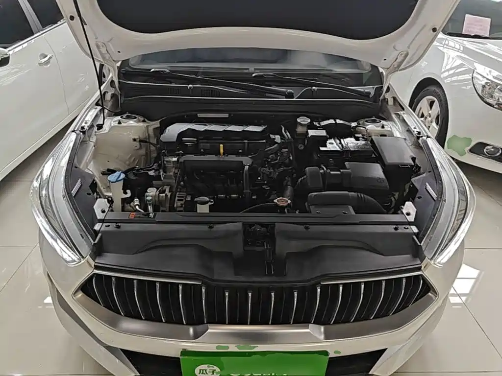 Фото 20 - Kia K3