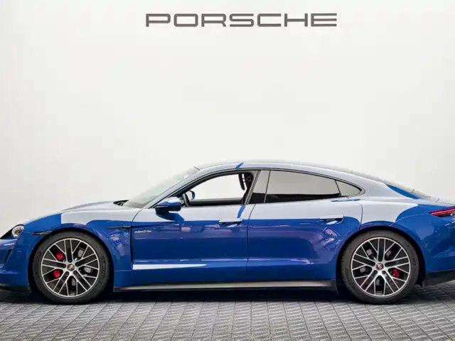 Porsche Taycan — фото 4