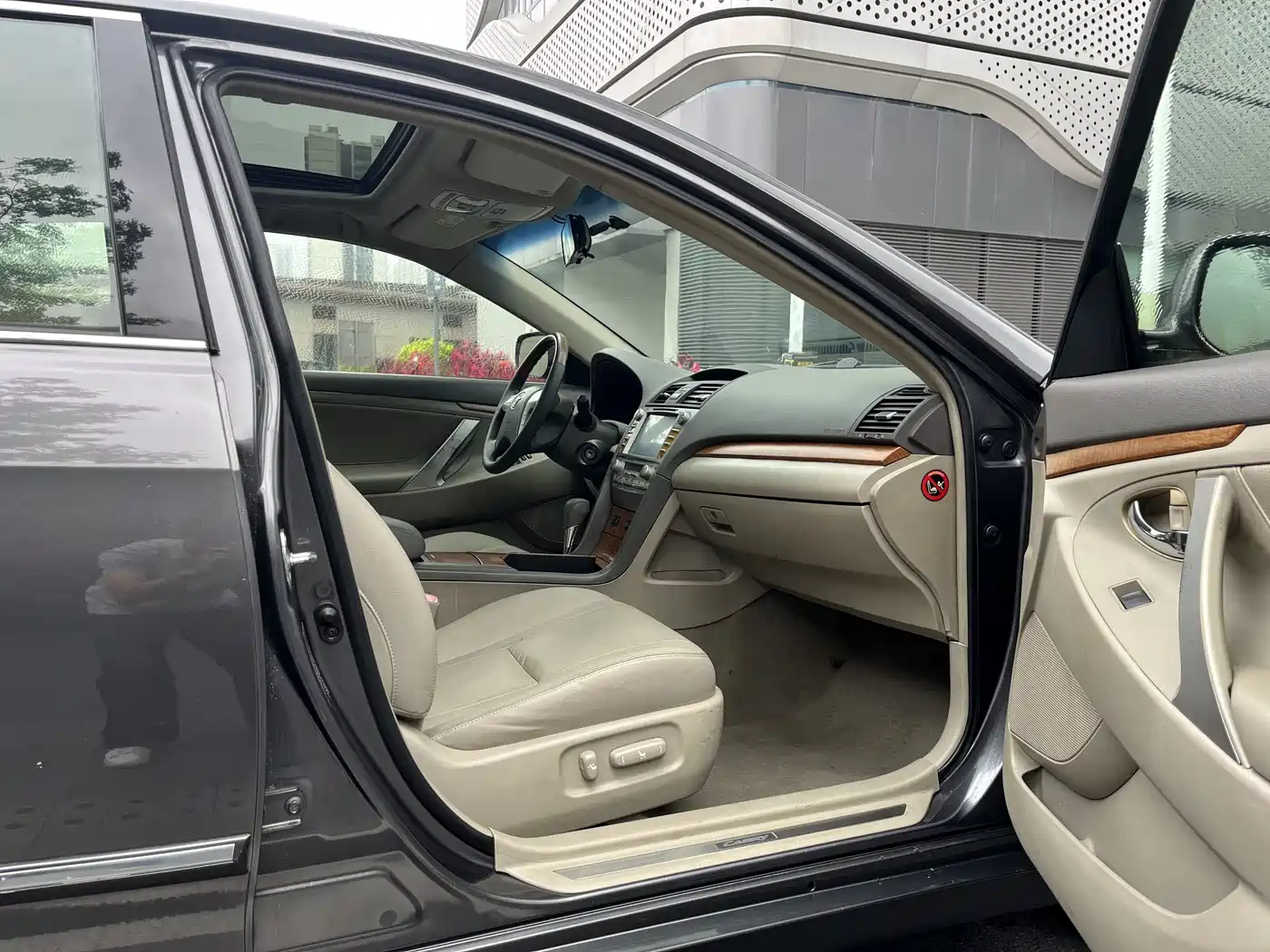 Toyota Camry 2011 200G Classic Anniversary Edition фото 23