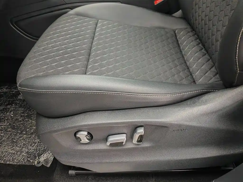 Volkswagen Teramont 2020 Teramont X 330TSI 2WD Luxury фото 20