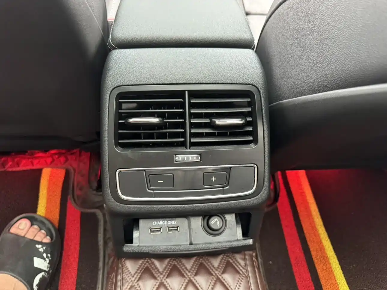 Audi A4L 2020 40 TFSI Fashion Dynamic Edition фото 14