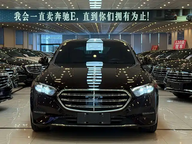 Mercedes-Benz E-Class 2024