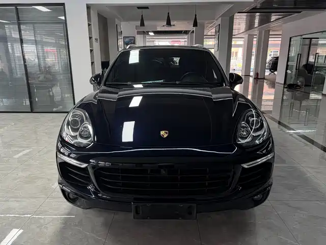 Porsche Cayenne 2016 Cayenne 3.0T — фото 2