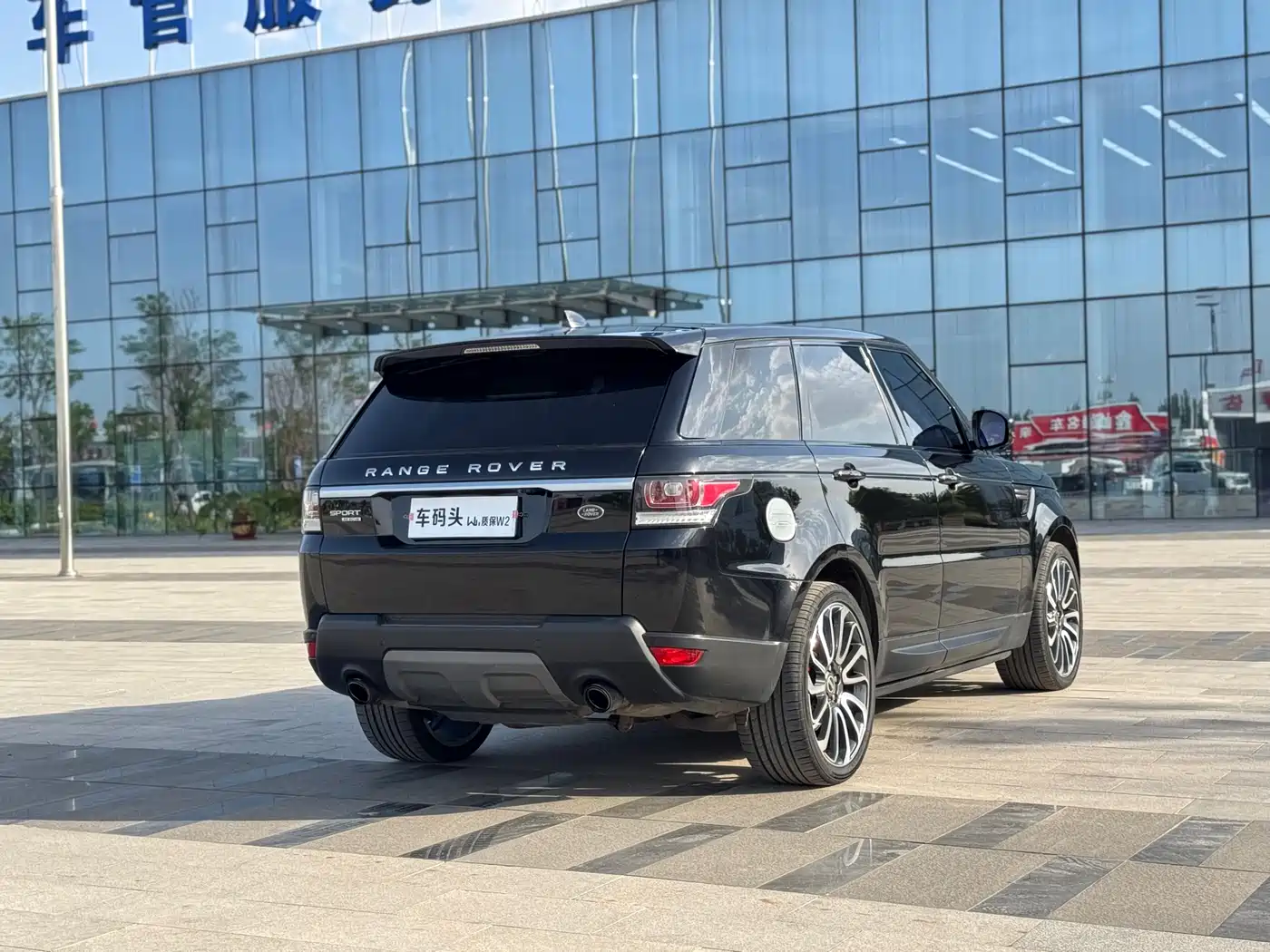 Land Rover Range Rover Sport 2017 3.0 SC V6 SE фото 7