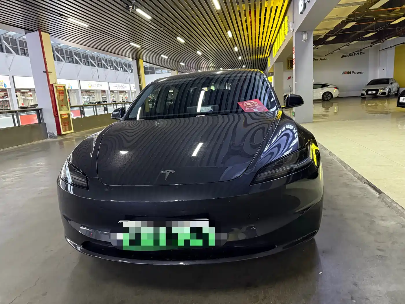 TESLA MODEL 3