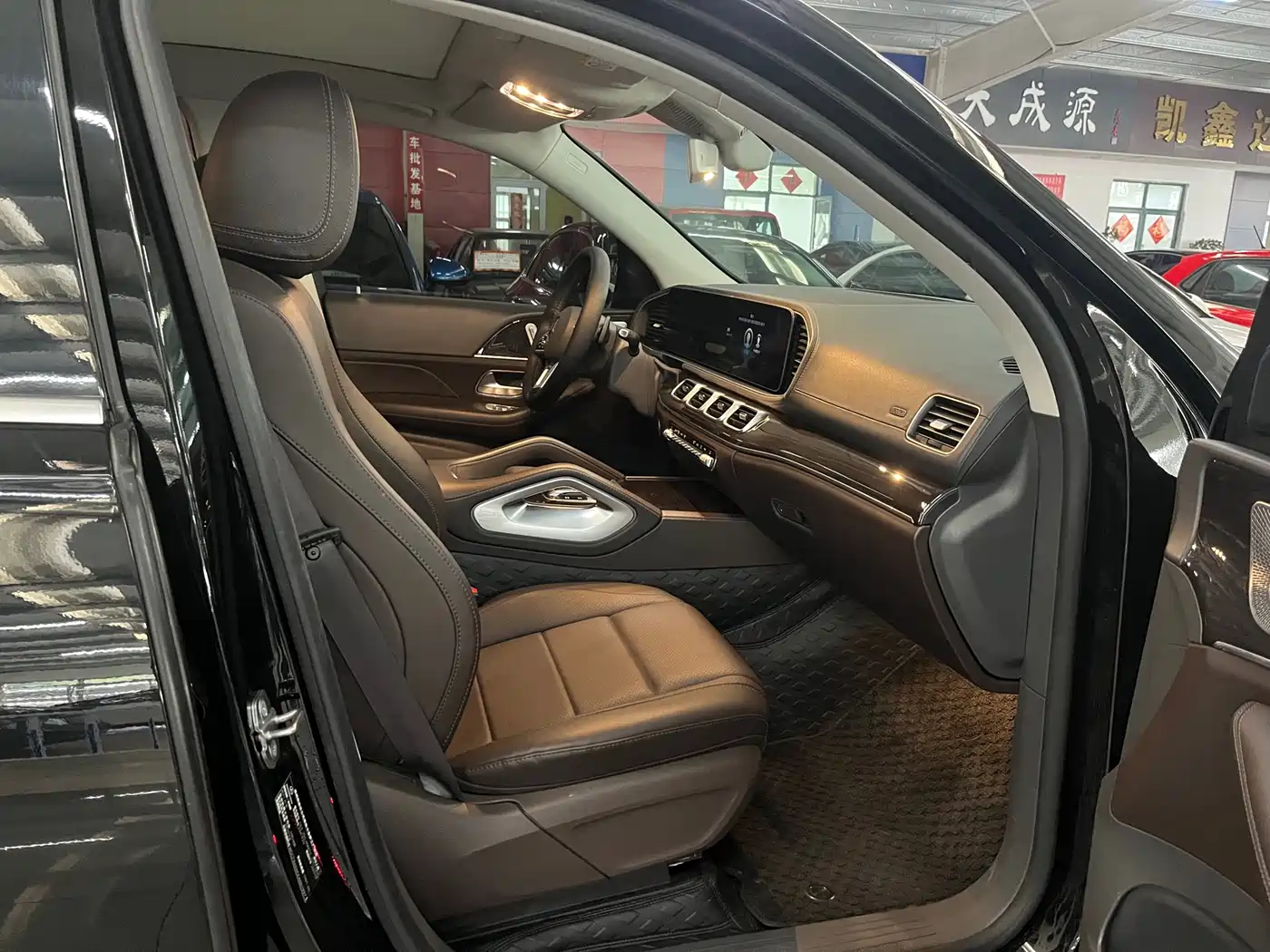 Mercedes-Benz GLE 2020 GLE 350 4MATIC Fashion фото 8