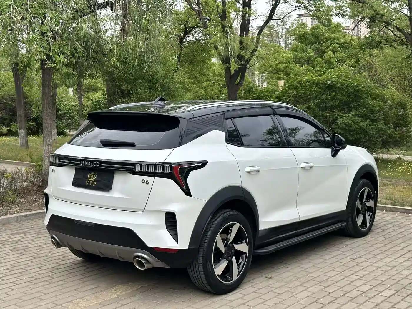 Lynk & Co 06 2020 1.5T Halo фото 11