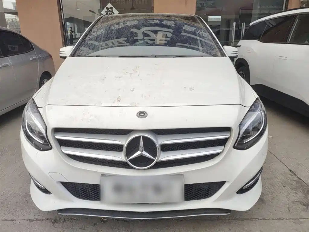 Mercedes-Benz B-Class 2019 B 200 Fashion фото 3