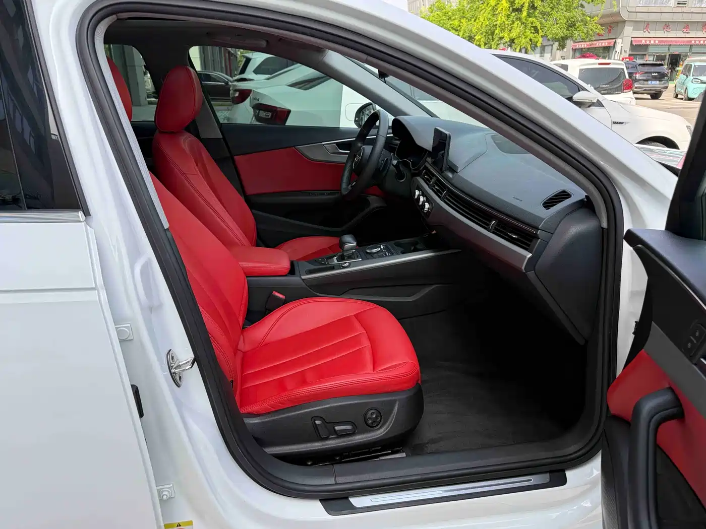 Audi A4L 2019 40 TFSI Progressive (China VI) фото 27