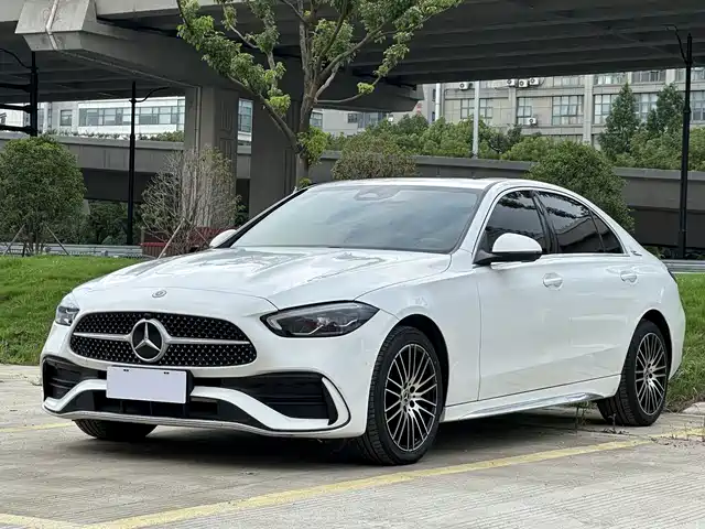 Mercedes-Benz C-Class 2023