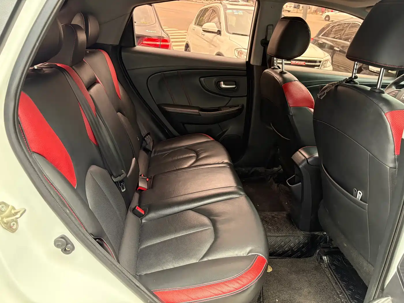 Luxgen U5 SUV 2018 2017 1.6L CVT Jazz Edition