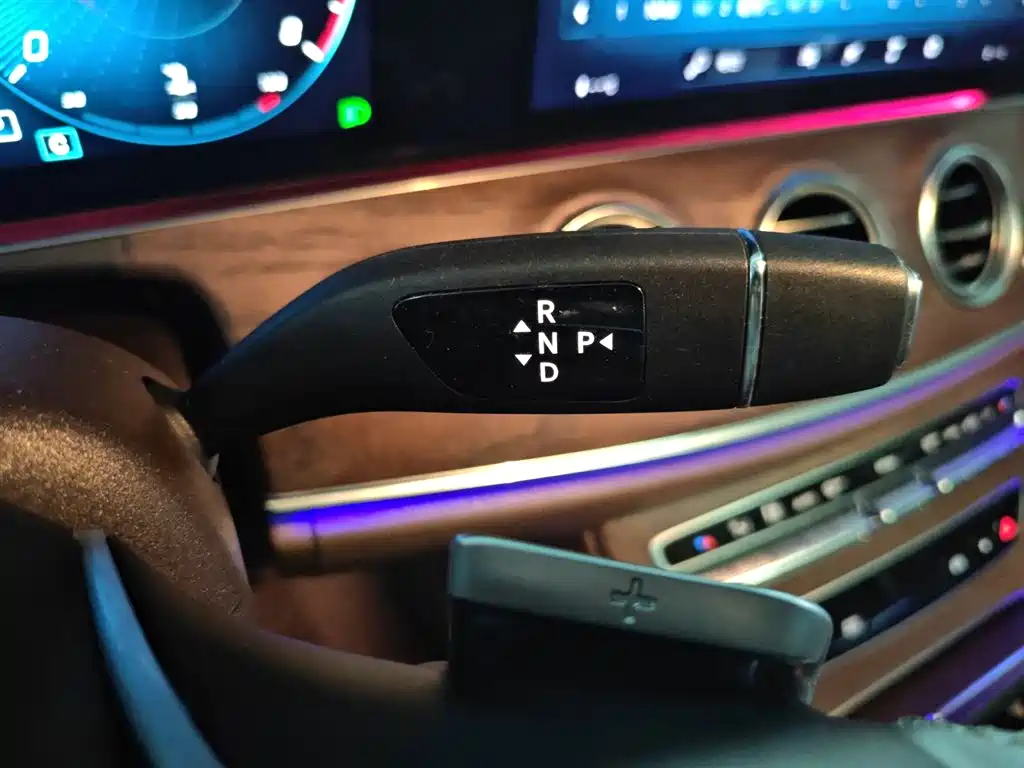 Mercedes-Benz E-Class 2023 Facelift E 300 L Luxury фото 21
