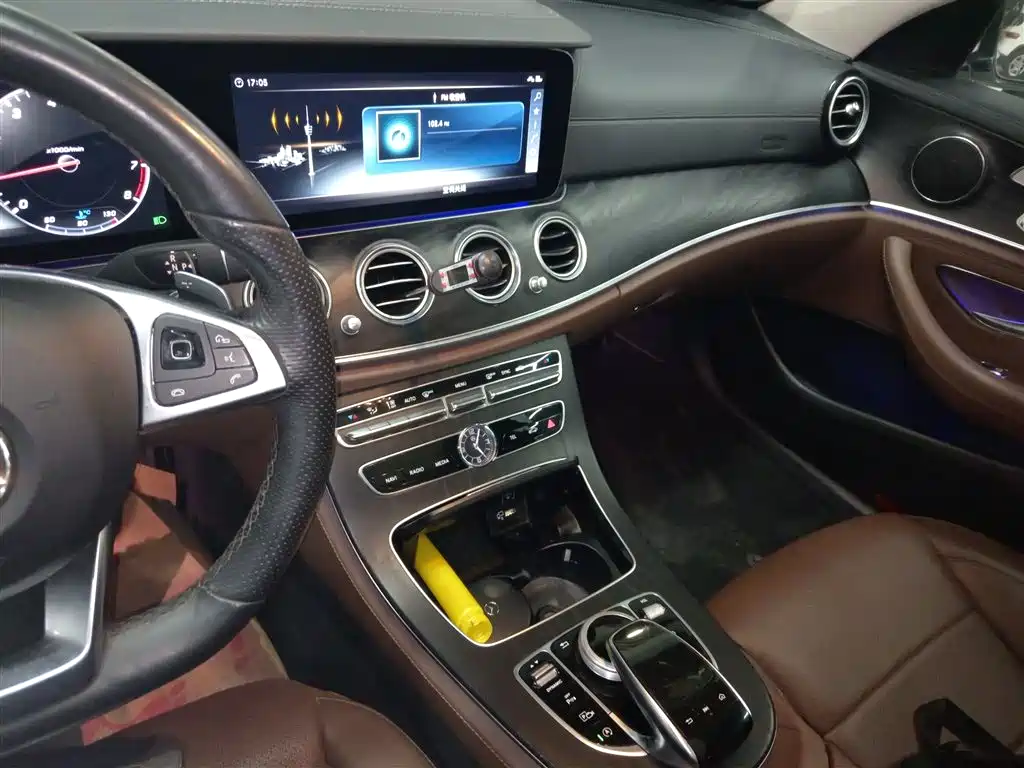 Mercedes-Benz E-Class 2018 E 300 L Sport Luxury фото 13