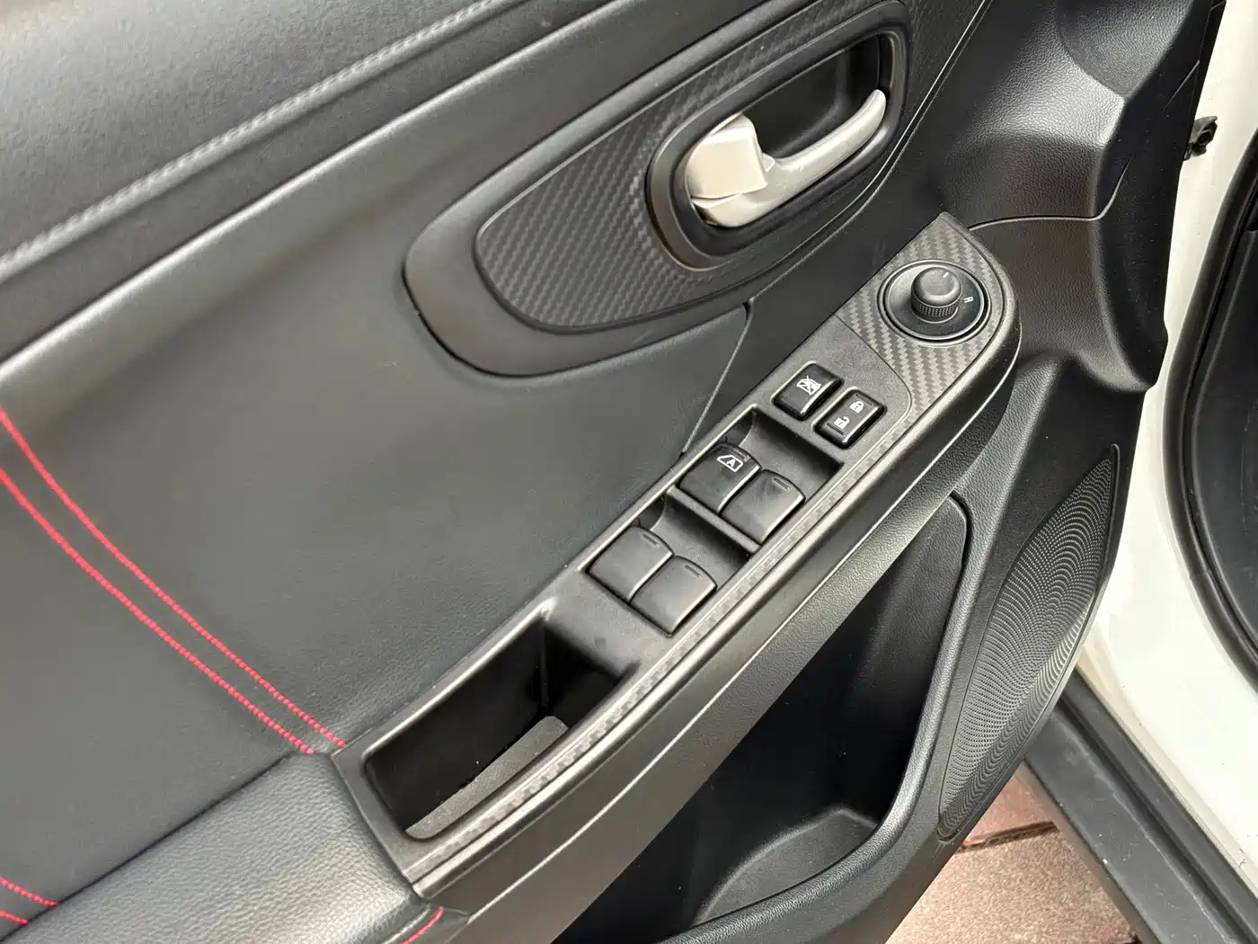 Luxgen U5 SUV 2018 2017 1.6L CVT Jazz Edition