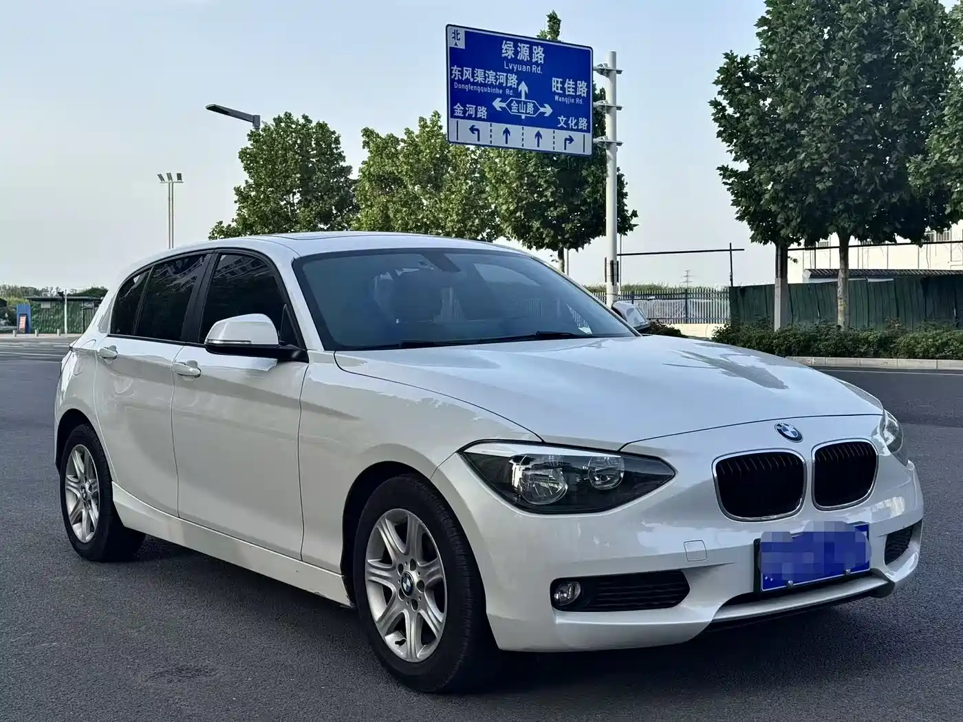 BMW 1 Series (Import) 2013 Facelift 116i Leading Model фото 3
