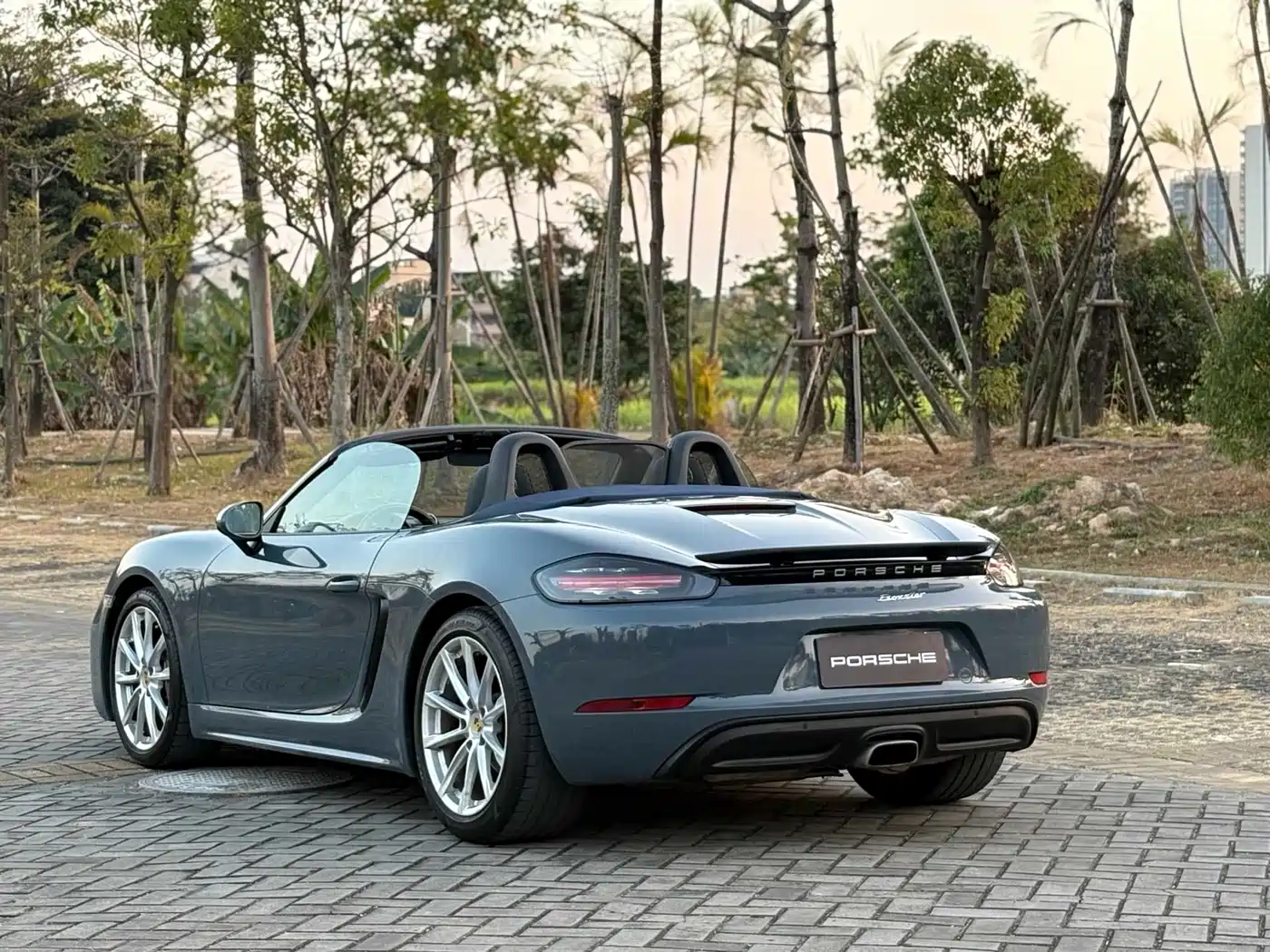 Porsche 718 2016 Boxster 2.0T фото 8