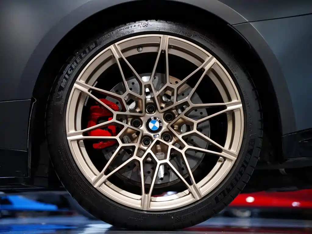 Photo 9 - BMW M4