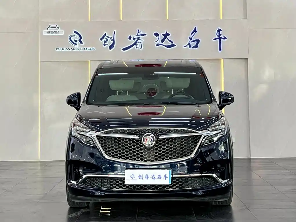 Фото 2 - Buick GL8