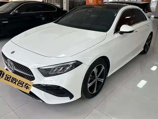 MERCEDES-BENZ A CLASS