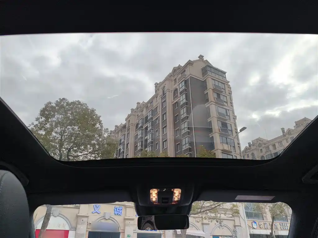 Mercedes-Benz GLA AMG 2022 AMG GLA 35 4MATIC фото 8