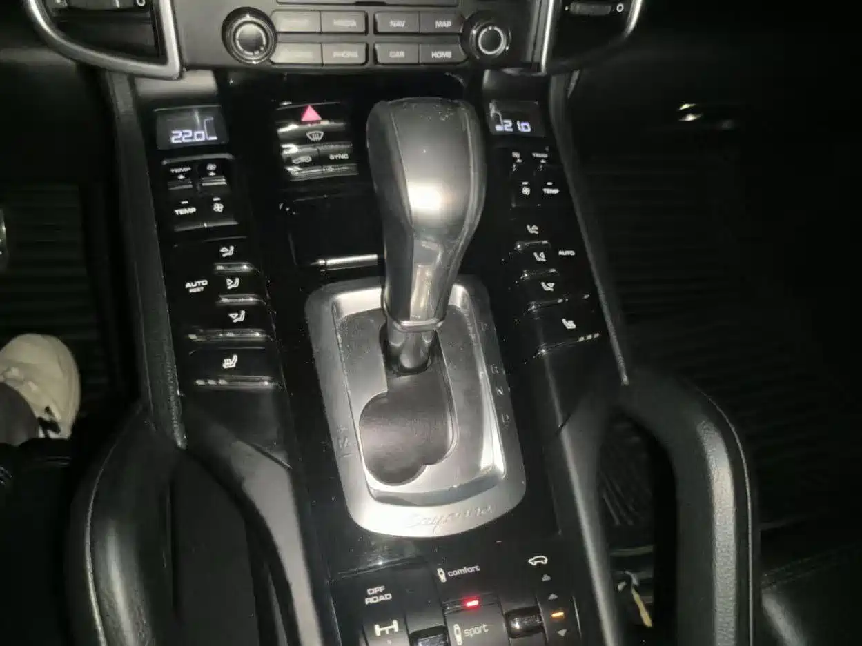 Фото 9 - Porsche Cayenne