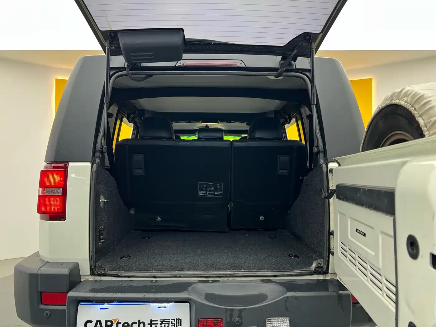BAIC ORV Beijing Offroad BJ40 2016 Model 40L 2.3T Automatic 4WD Exclusive фото 23