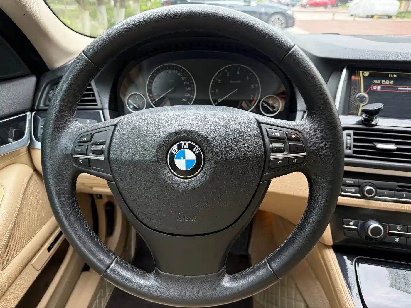 Photo 12 - BMW 5 Series